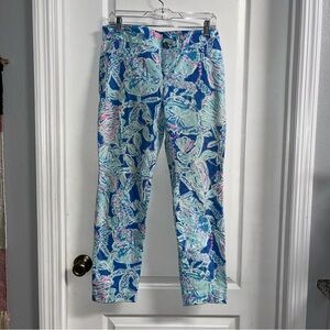 Lilly Pulitzer Blue Floral Cropped Pants